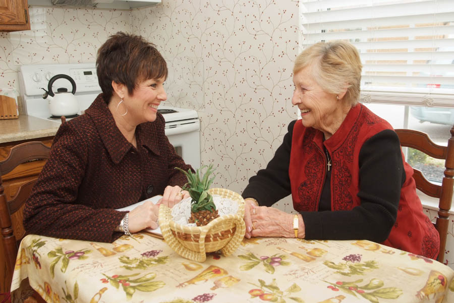 How Family Caregivers Can Deal With a Stubborn Loved One Who Refuses Care